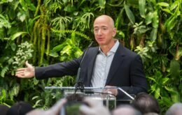 Jeff Bezos diz que doará quase US$ 800 milhões em prol do meio ambiente